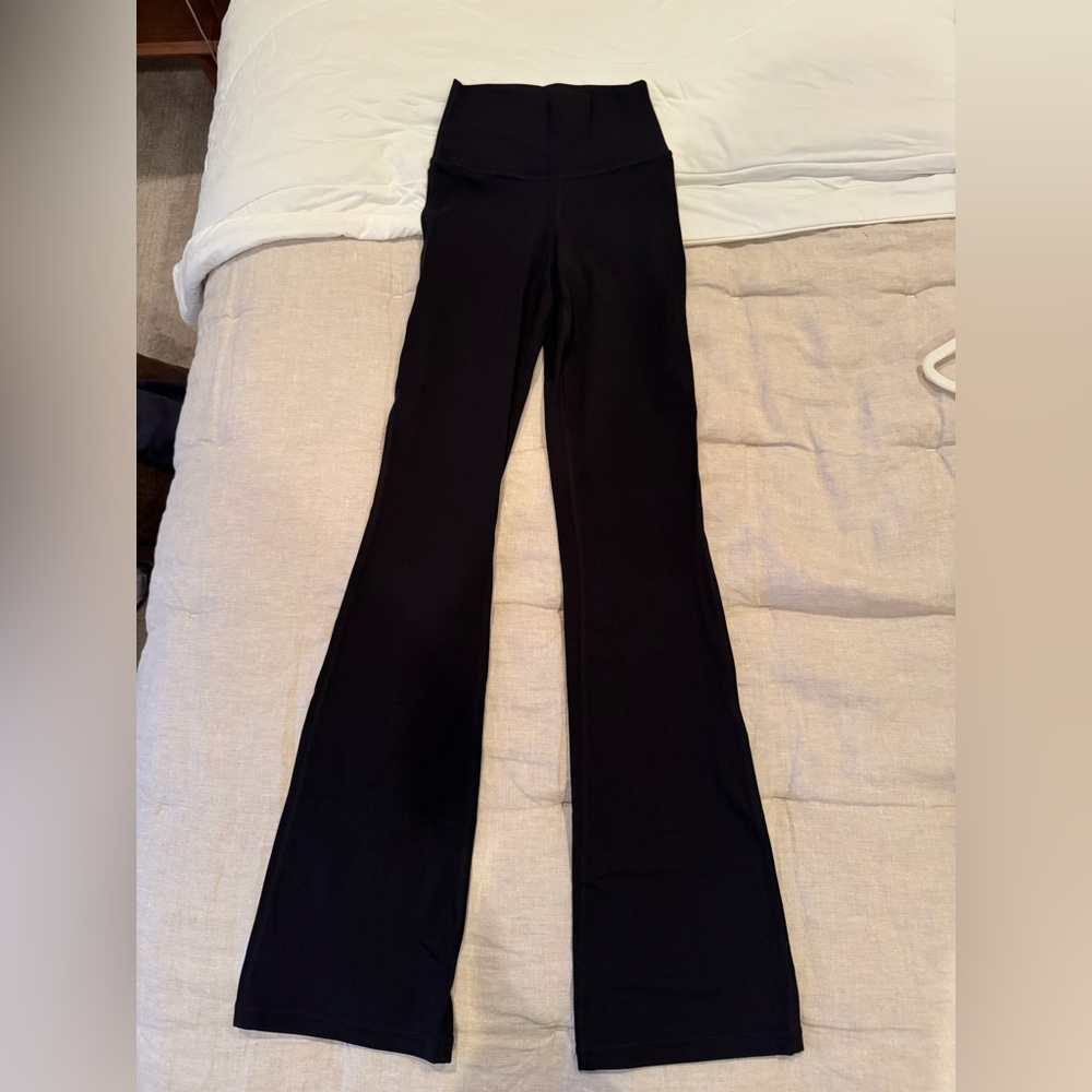 Athleta Black Flare leggings